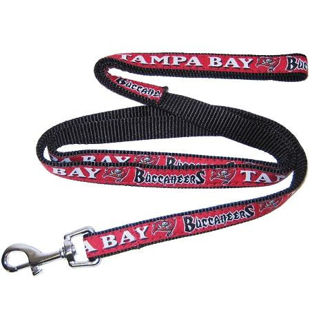 Tampa Bay Buccaneers Leash Medium