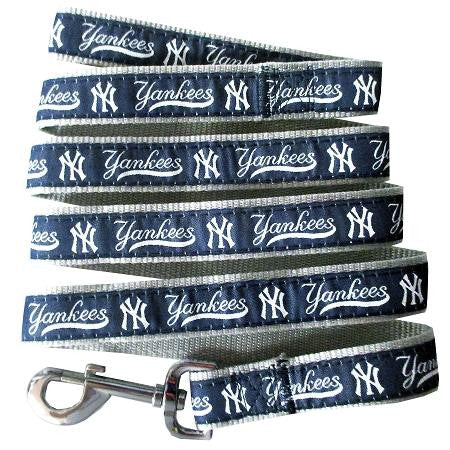 New York Yankees Leash Medium