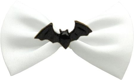 Bat Chipper White Pet Bow Tie